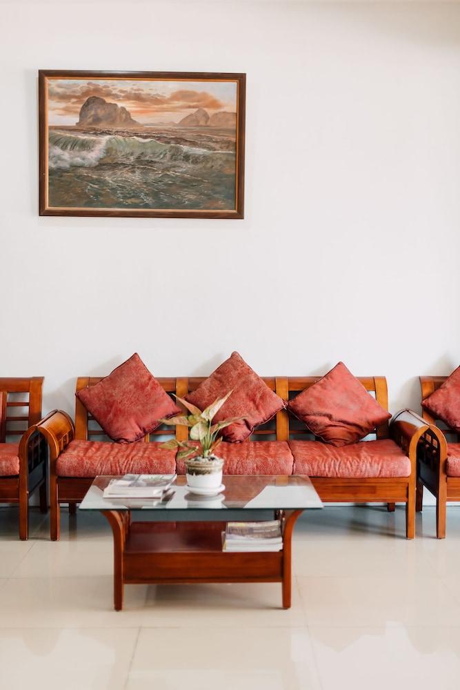 Hotel Harvest House à Ao Nang Extérieur photo