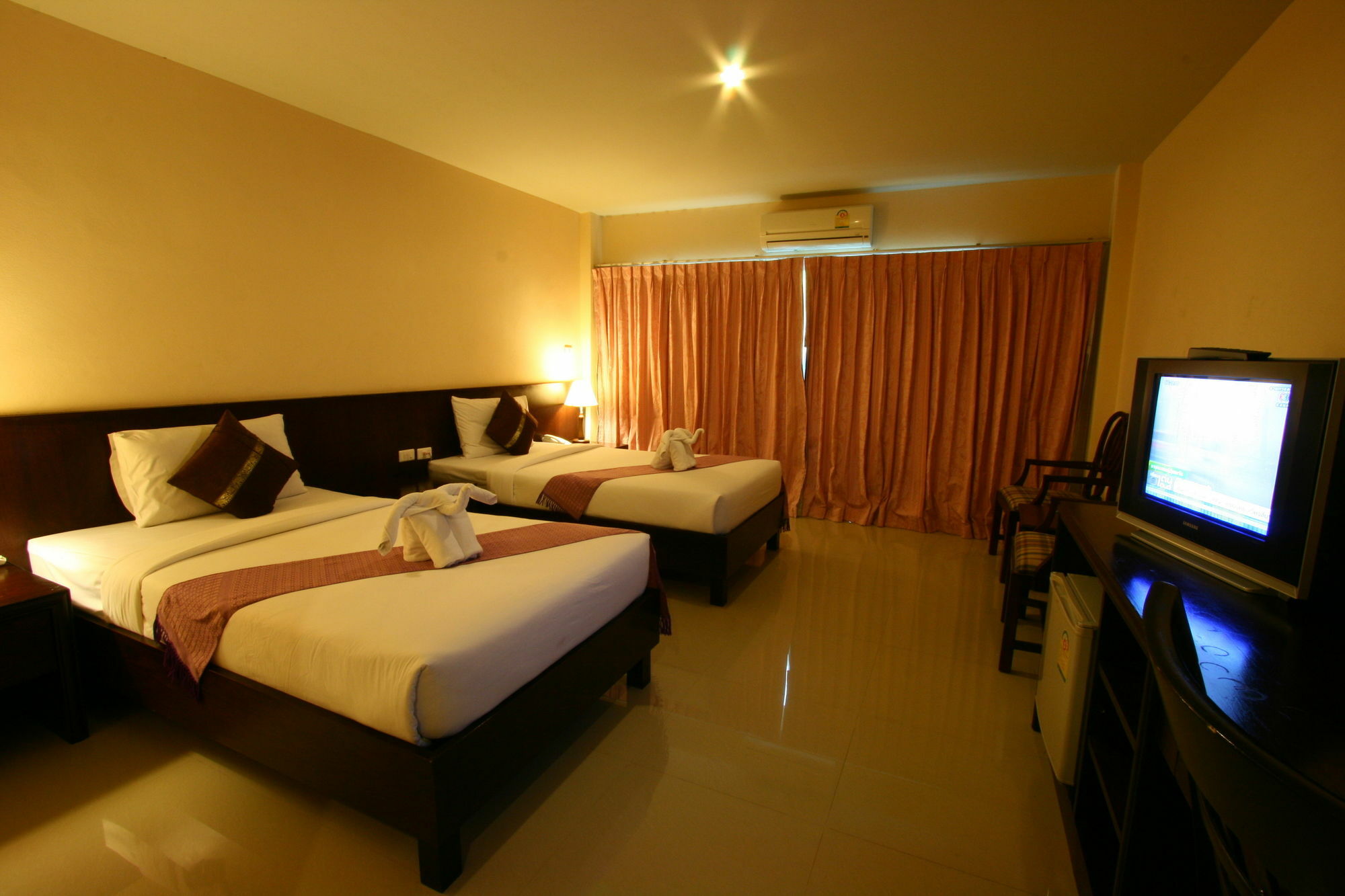 Hotel Harvest House à Ao Nang Extérieur photo